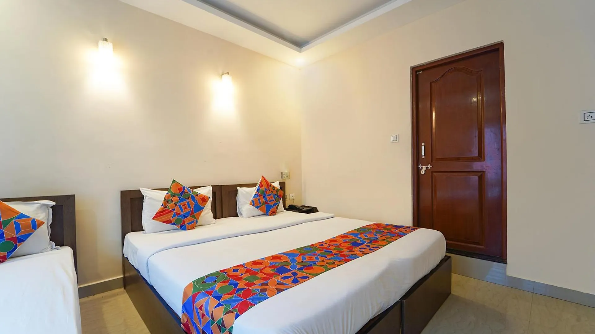 Zion Plaza Hotel Nedumbassery 2*,  India