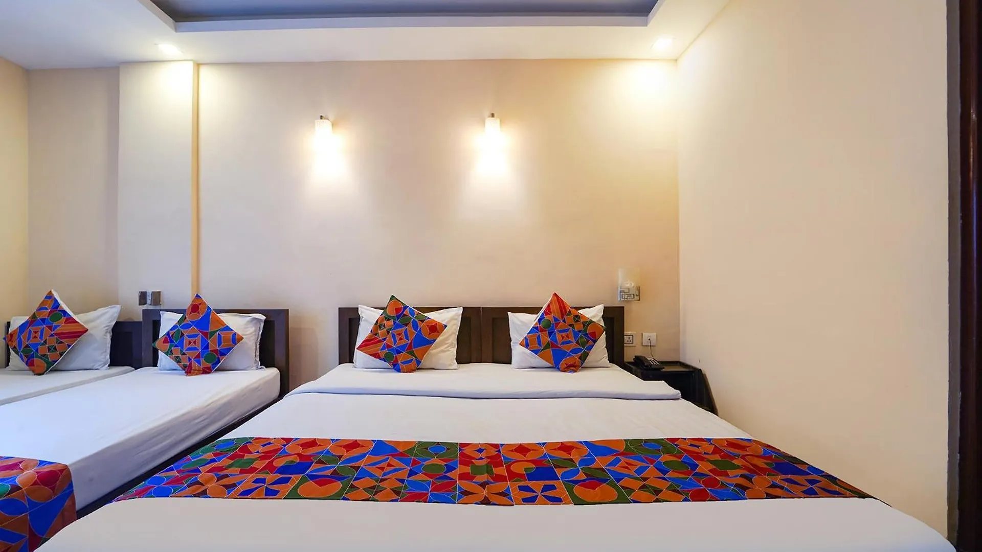 Zion Plaza Hotel Nedumbassery