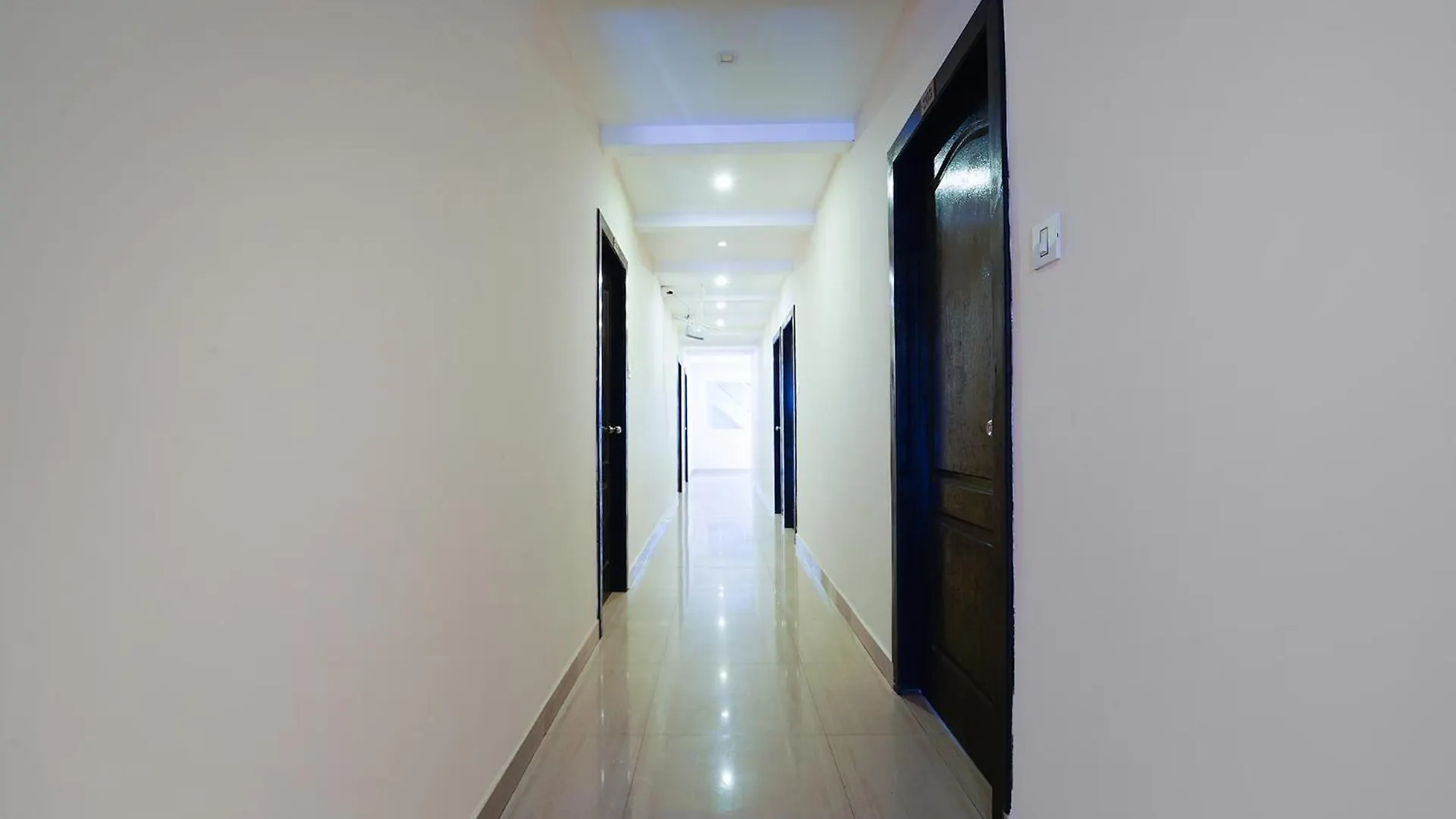 **  Zion Plaza Hotel Nedumbassery India